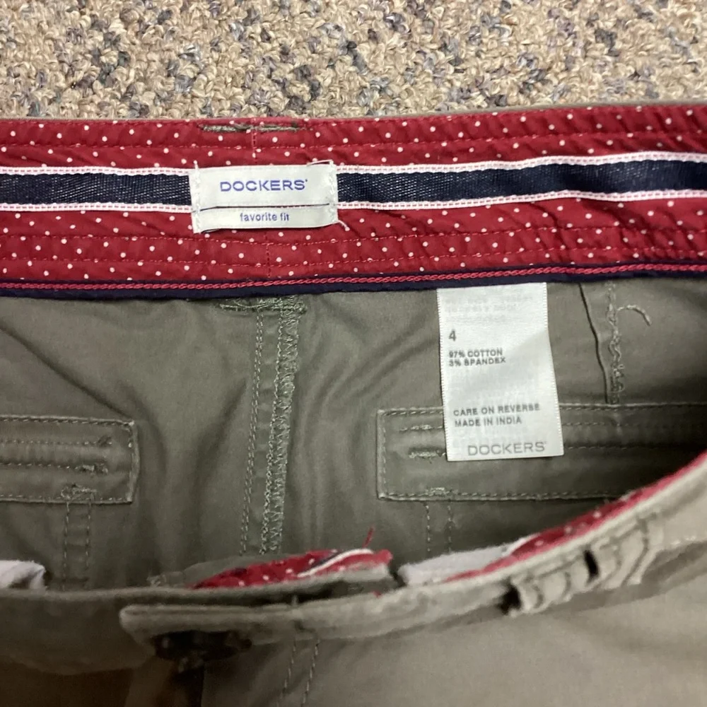 Dockers Favorite Fit Olive Army Green Twill Chino Pants * Size 4 - Picture 8 of 16